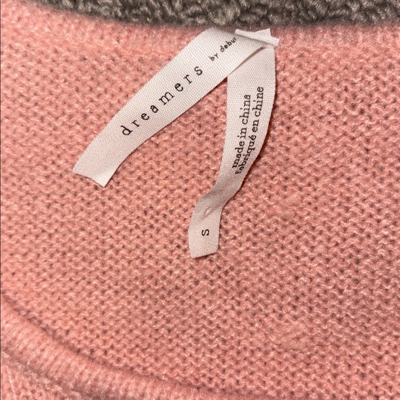 NWT Dreamer’s By Debut 3D Stitch Strawberry Short Sleeve Sweater - Picture 4 of 5